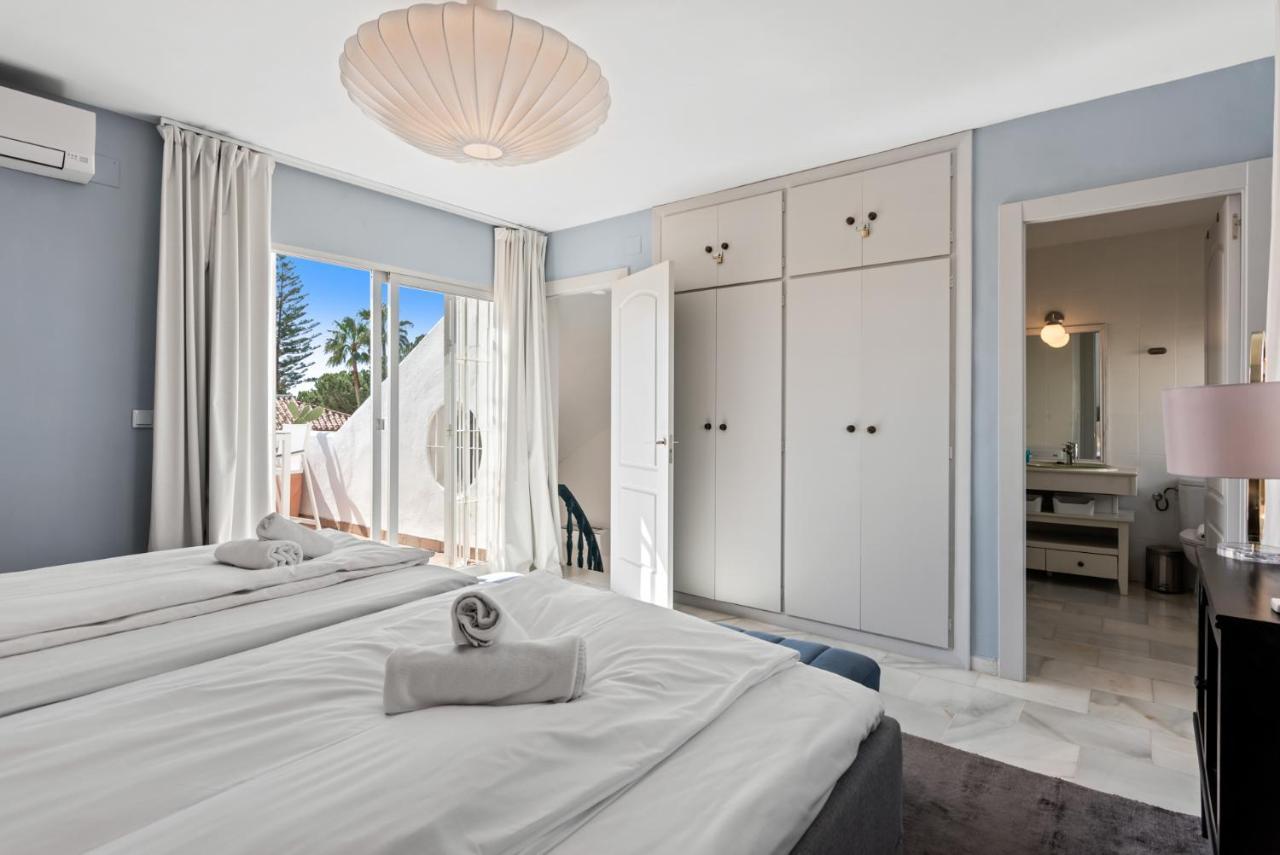 Stunning Townhouse With Pool In Riviera Del Sol By Costarentals - Ref 199 Sitio de Calahonda Екстер'єр фото