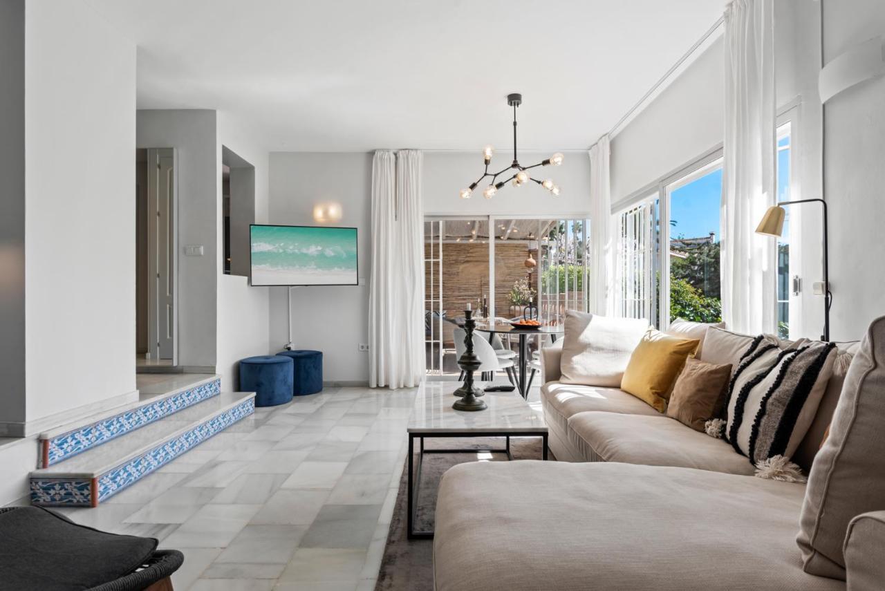 Stunning Townhouse With Pool In Riviera Del Sol By Costarentals - Ref 199 Sitio de Calahonda Екстер'єр фото